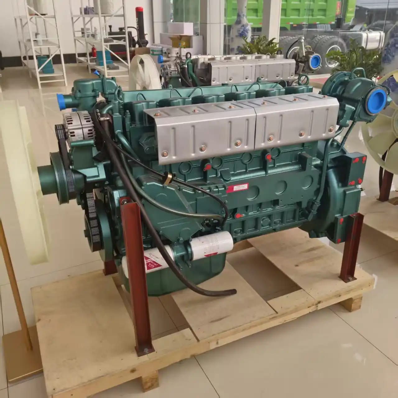 SINOTRUK WD615 / D12 Diesel Engine — Showroom Unit